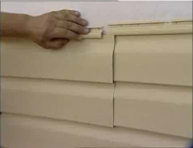Отделка цоколя сайдингом: видео-инструкция, обшивка свайного фундамента панелями под камень, фото