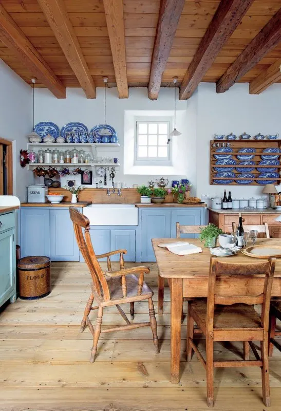 Кухня в деревенском стиле