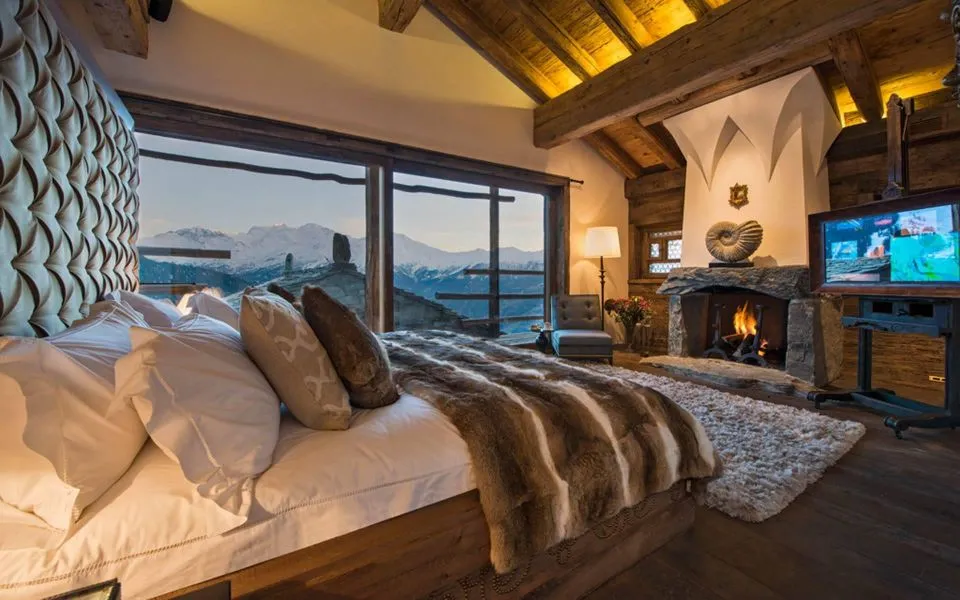 Спальня в альпийском стиле