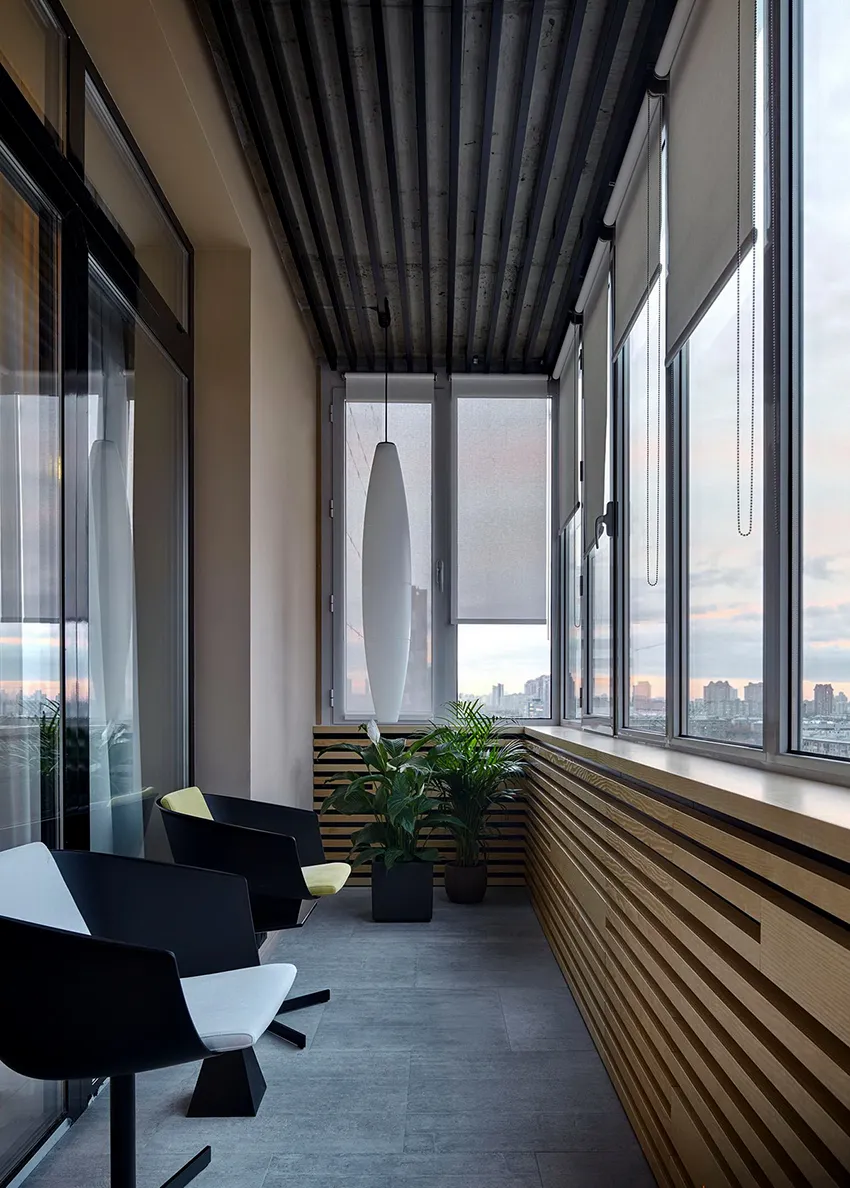 Лоджии и балконы могут различаться по расположению и конструкции