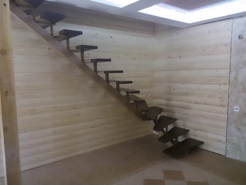 Металлические лестницы для бани