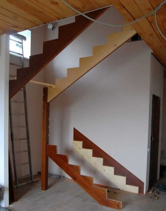 Изготовить лестницу на второй этаж