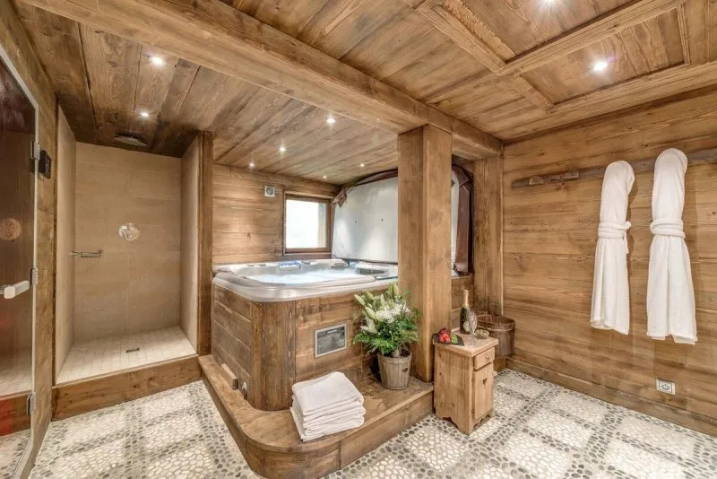 Комната отдыха в бане в скандинавском стиле
