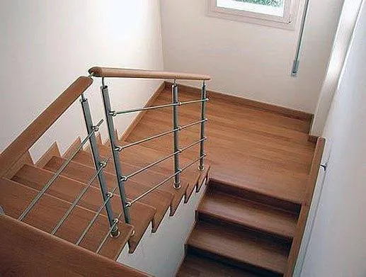 Удобная лестница на второй этаж