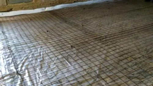 Как залить бетонный пол на даче. Бетонный пол с черновой стяжкой