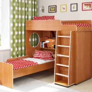 Двухъярусная кровать со встроенным шкафом