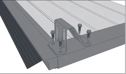 Установите верхние опоры ролика и закрепите при помощи саморезов для панелей.