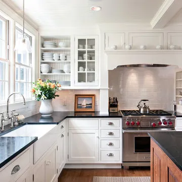 Falmouth Designer's Kitchen