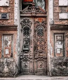 Arched Doors, Entrance Doors, Doorway, Architecture Old, Beautiful Architecture, Georgia Country, Gorgeous Doors, Vintage Doors