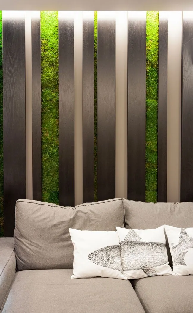 Вертикальное озеленение стен, выполненное в специальных нишах