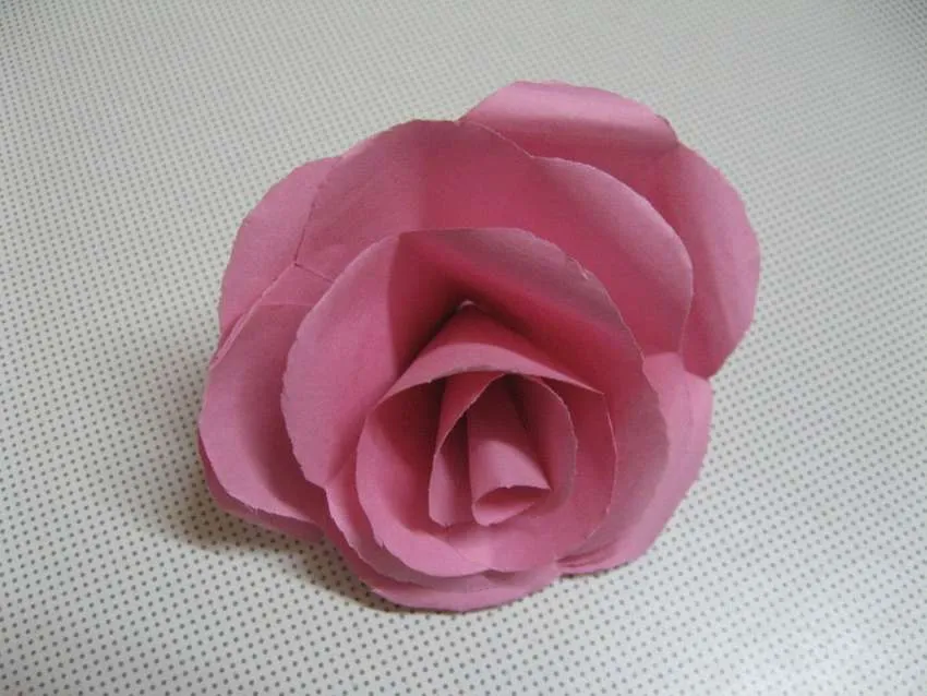 розы из бумаги формата А4