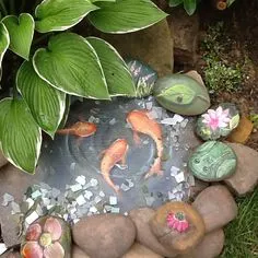 Koi Painting, Rock Painting Art, Pebble Painting, Pebble Art, Stone Painting, Koi Fish Drawing, Fish Drawings, Rock Painting Ideas Easy
