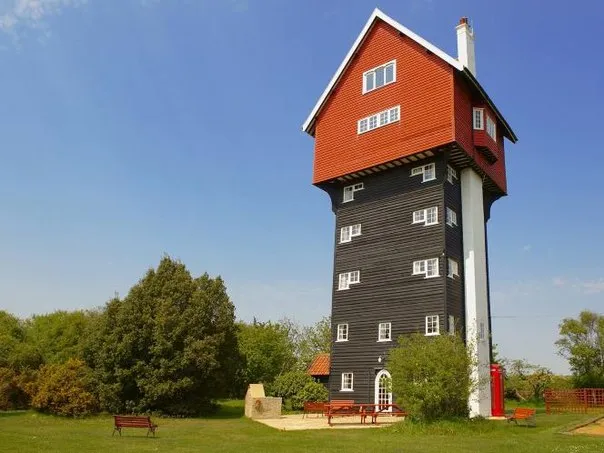 жилой дом башня в Англии
