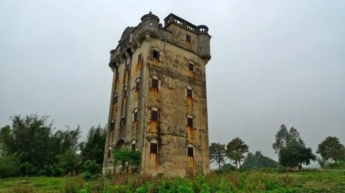 дома башни в Китае