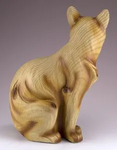 Cat figurine. The painted finish mimics wood grain, and wood like texture gives the look of being carved from a real log. Fine detailing in high quality resin. Height: 8 inches Length: 5.75 inches Material: Polyresin Woodworking Art Ideas, Woodworking Jointer, Intarsia Wood