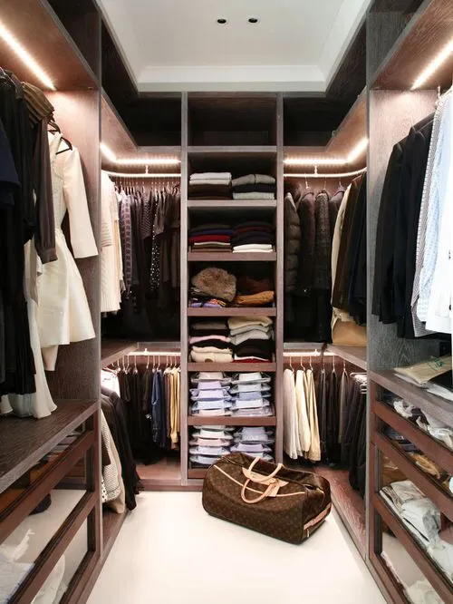 24-a-small-walk-in-closet-will-look-larger-with-hidden-lights