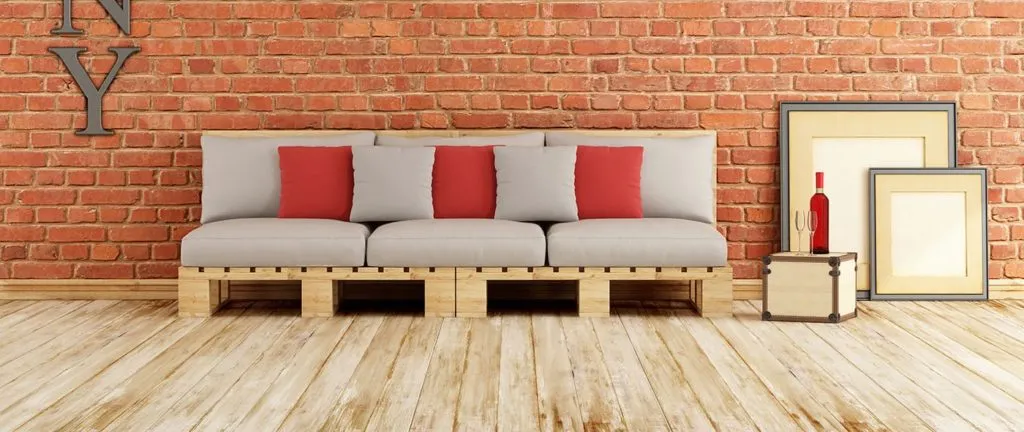Фото дивана сделанного под деревянные поддоны
