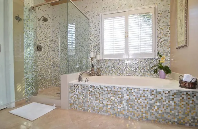 Мозаика для большой ванной