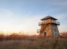 FireTower in an autumn sunset by Lance Rutherford on 500px Cottage Retreat, Cool Tree Houses, Winter Cabin, Tiny House Movement