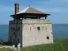 D House, Tiny House, Old Fort Niagara, Small Castles, Environment Concept Art, Environment Design, Safe Room, Fantasy Castle