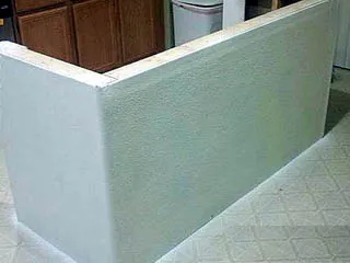 Покраска основания барной стойки фактурной краской