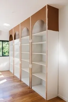 Built In Shelves Living Room, Diy Bookcases, Custom Bookshelves, Bookcase Wall, Wall Shelves