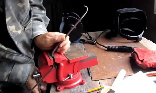 Как сделать крючок для вязки арматуры своими руками инструкция