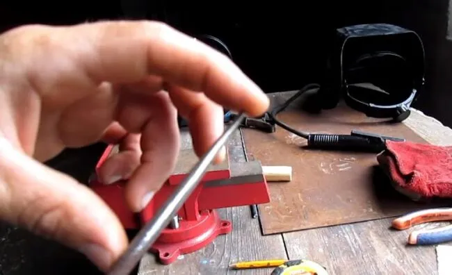 Как сделать крючок для вязания арматуры своими руками