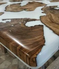 Resin Furniture, Handmade Furniture, Furniture Projects, Wood Projects, Epoxy Resin Table, Epoxy Resin Crafts, Cool Tables, Unique Tables, Diy Resin Table