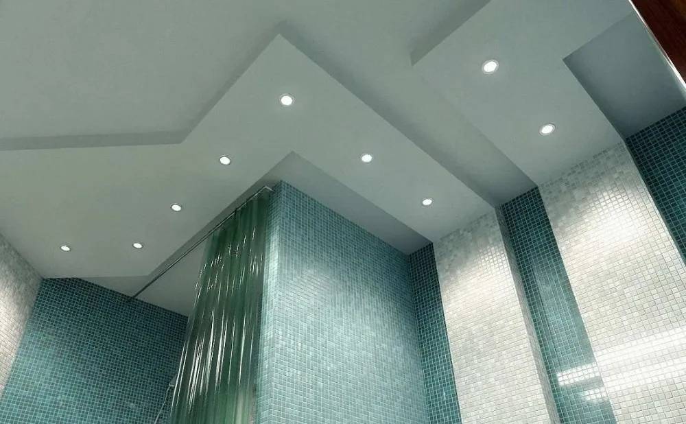 Точечные светильники в двухуровневом потолке ванной
