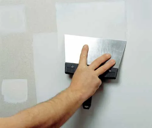 Как производится штукатурка стен глиной