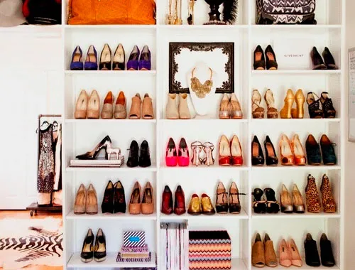 Фото встроенного шкафа для обуви