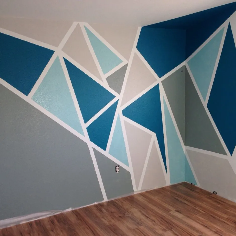 Геометричная покраска стен
