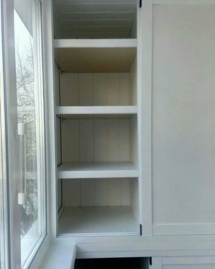 (+32 фото) Дизайн шкафчиков на балконе