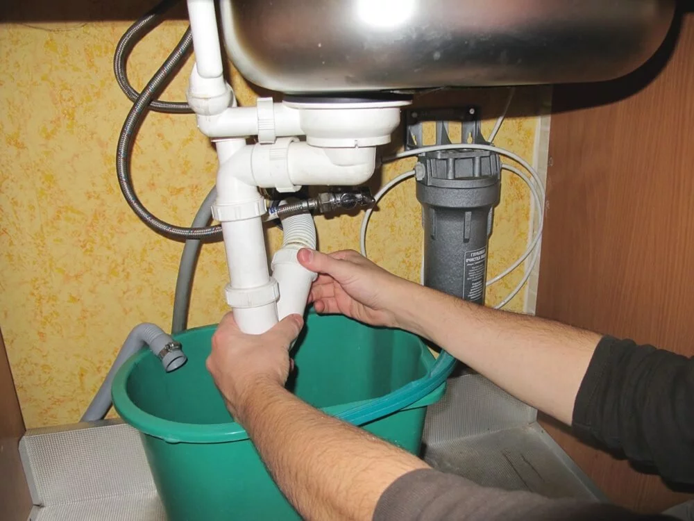 Бытовая химия для прочистки канализационных труб