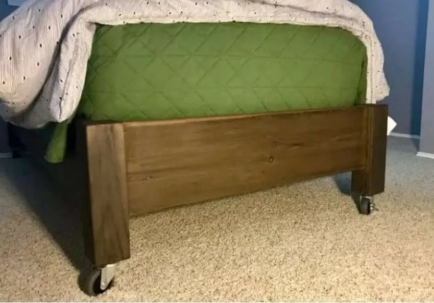 двуспальная кровать-платформа