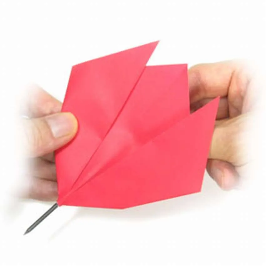 Тюльпан в технике оригами своими руками. Шаг 6