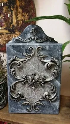 ключница "Версаль", Наталья Каримова Plaster Art, Decorative Objects, Decorative Boxes, Stencil Decor, Furniture Appliques, Easy Diy Decor