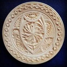 Chip Carving, Wood Carving, Decorative Plates, Chips, Ngos, Desserts, Places, Home Decor, Tailgate Desserts