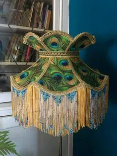 Victorian Lamps, Victorian Art, Antique Lamps, Antique Lamp Shades, Peacock Room Decor, Peacock Lamp, Diy Lamp, Lamp Redo, Animal Print Bedding