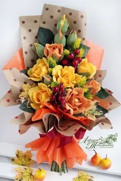 Felt Flowers Diy, Flowers Bouquet Gift, Bouquet Wrap, Paper Bouquet, How To Wrap Flowers, Beautiful Bouquet Of Flowers