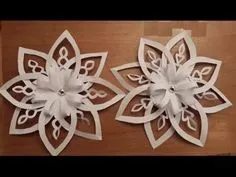 Объемная 3D снежинка из бумаги. 3D Paper Snowflake Paper Christmas Decorations, Paper Christmas Ornaments, Christmas Money, Christmas Origami, Christmas Card Crafts, Christmas Star, Ornaments Ideas, 3d Paper Snowflakes, Snowflake Cards