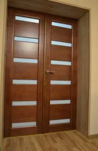двери с ламинатом