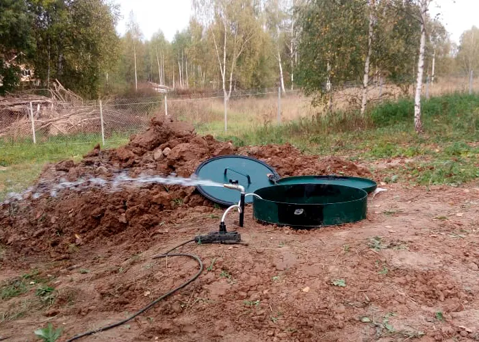 Обустройство скважины с металлическим кессоном