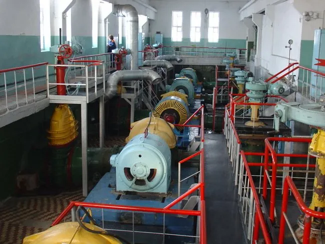 протекает насосная станция