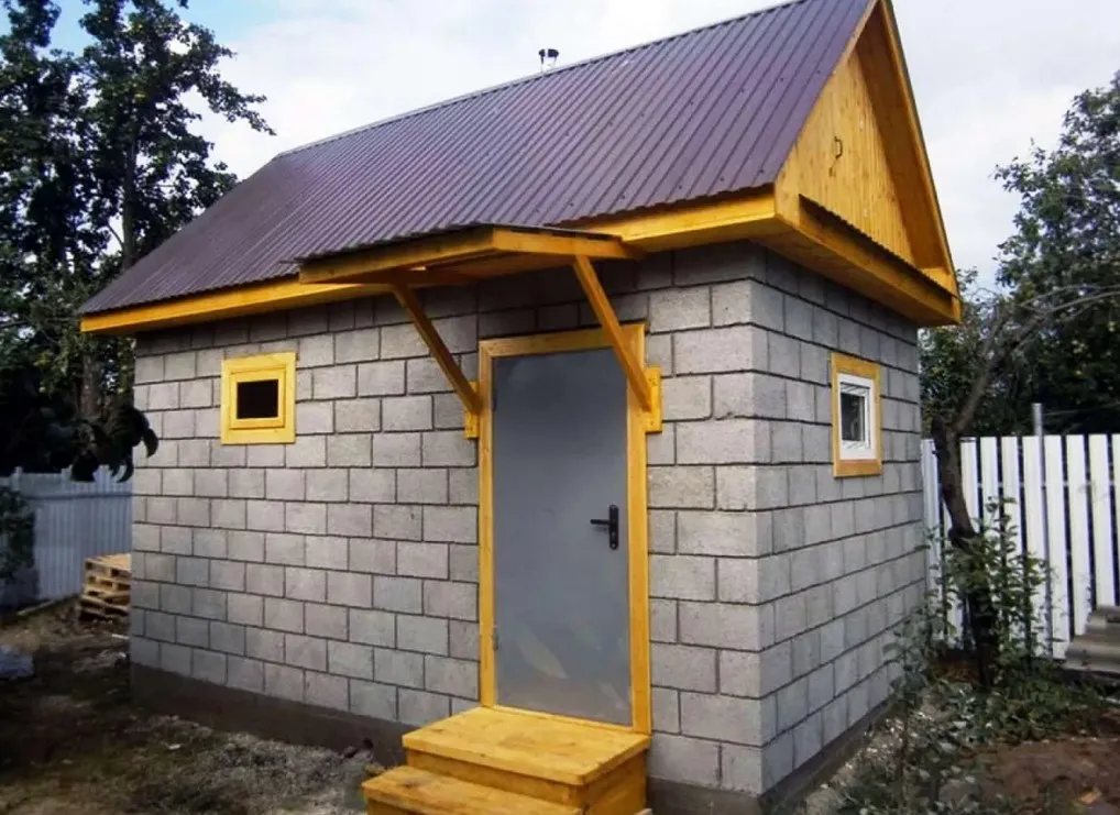 Баня из шлакоблока