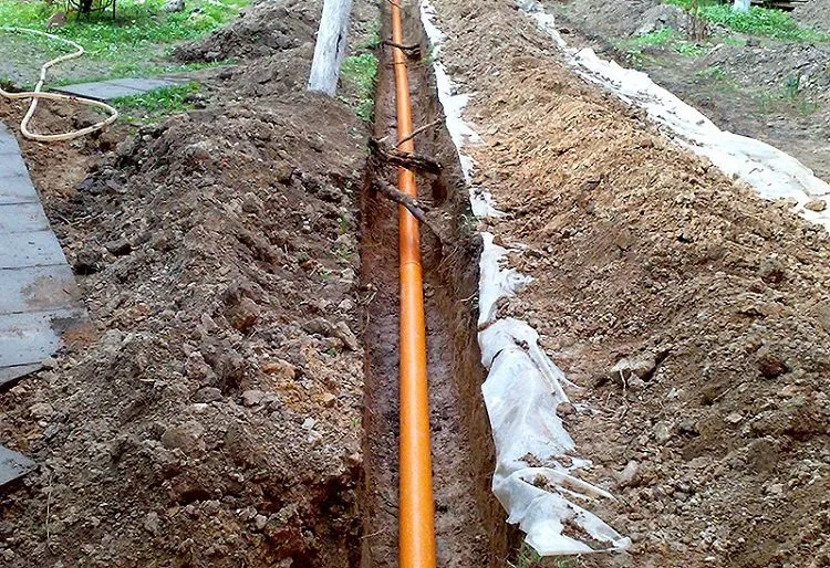 На какую глубину закапывать ...