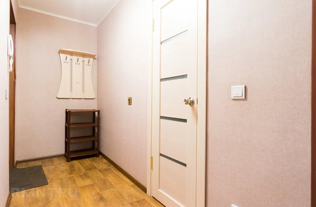 На какой высоте делать розетки и выключатели