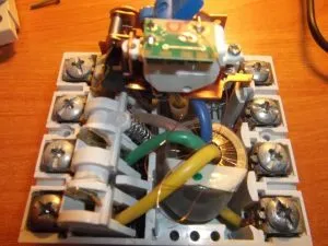 shema-e60lektroprovodki-v-garazhe-43-300x225-7468645