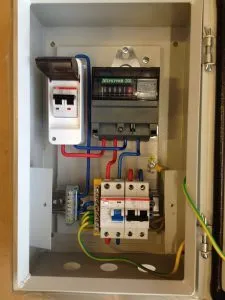 shema-e60lektroprovodki-v-garazhe-4-225x300-8671069